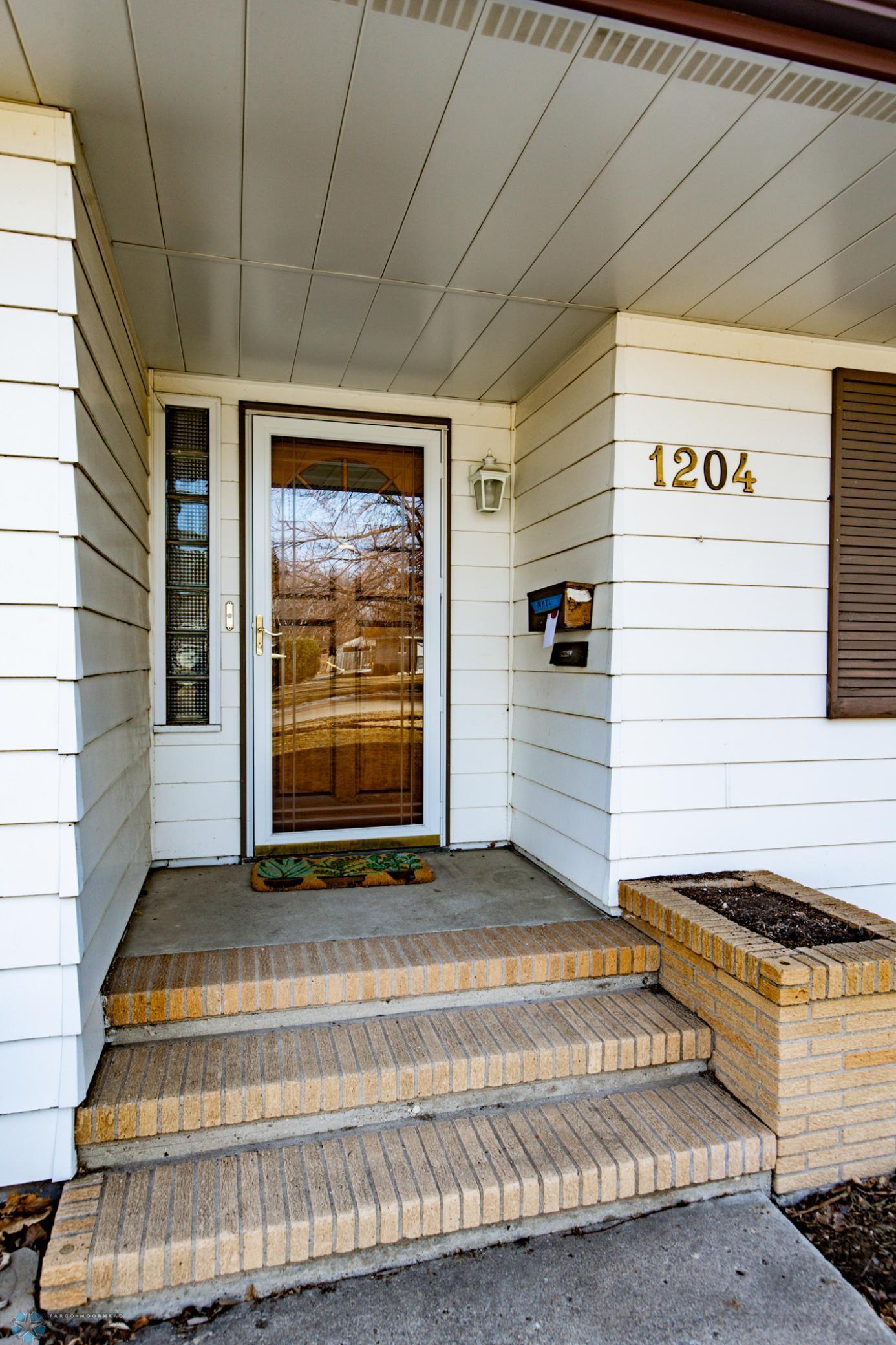 1204 15th Street, Moorhead, Minnesota image 6