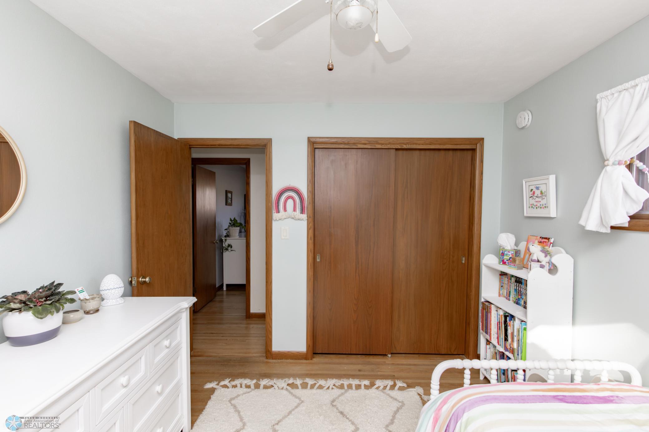 1204 15th Street, Moorhead, Minnesota image 25