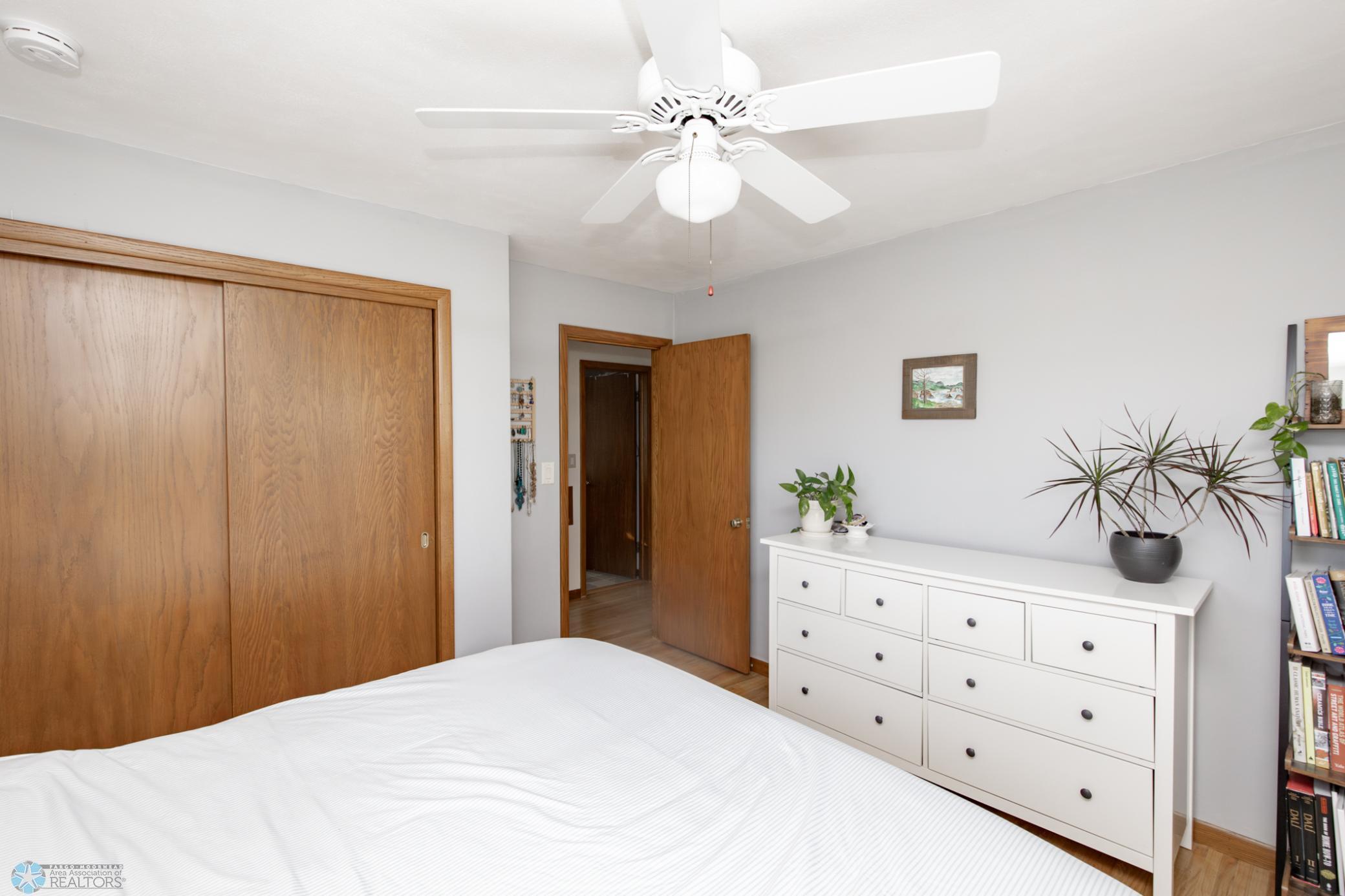 1204 15th Street, Moorhead, Minnesota image 19