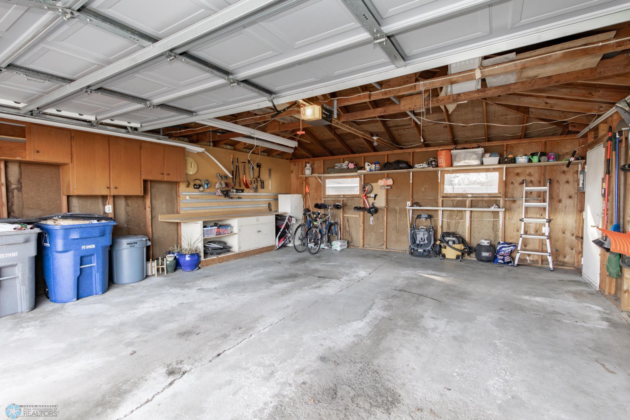 1204 15th Street, Moorhead, Minnesota image 46