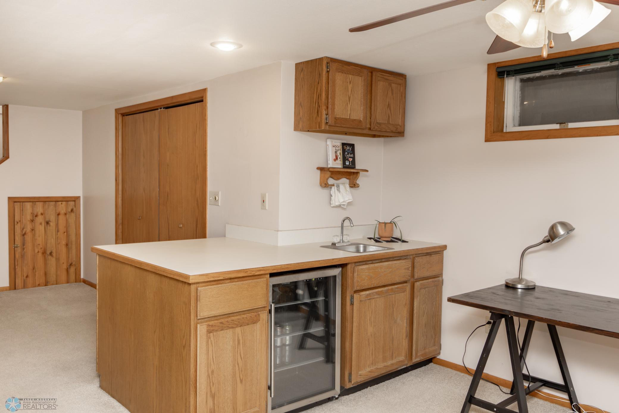 1204 15th Street, Moorhead, Minnesota image 33