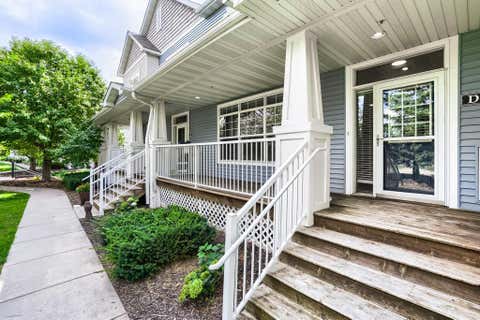 Townhouse For Sale - 4940 Underwood Lane<br/> Minneapolis, MN 55442
