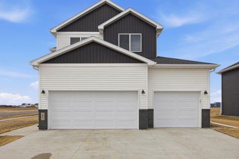 Homes For Sale - 6683 28th Street<br/> Fargo, ND 58104