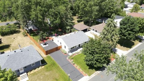 Homes For Sale - 917 Westwood Lane<br/> Anoka, MN 55303