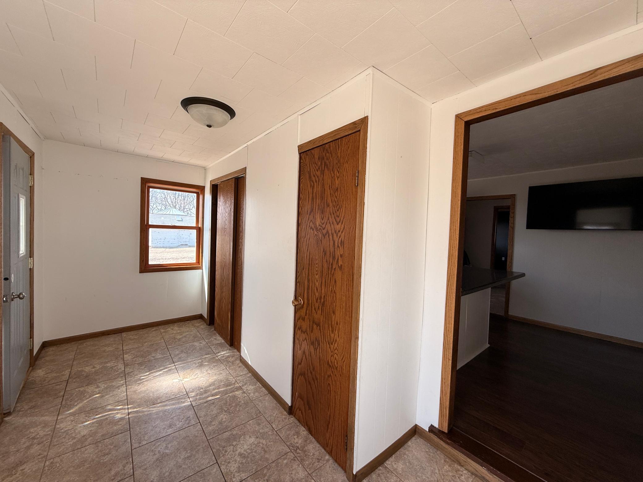 1030 80th Street, Montevideo, Minnesota image 12