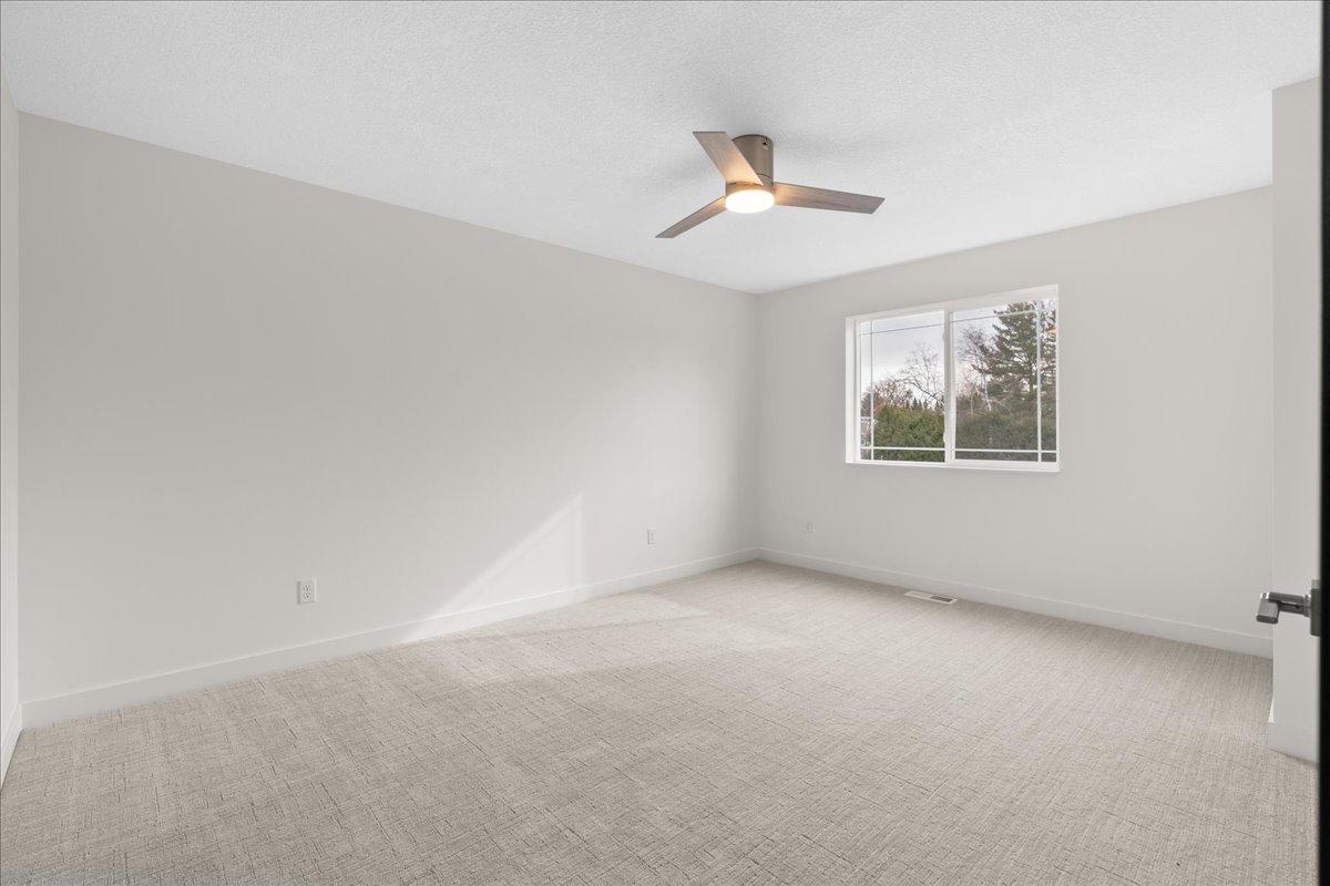425 W 8th Street #20, New Richmond, Wisconsin image 15
