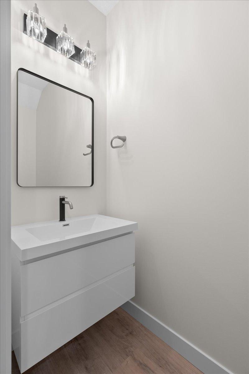 425 W 8th Street #20, New Richmond, Wisconsin image 9
