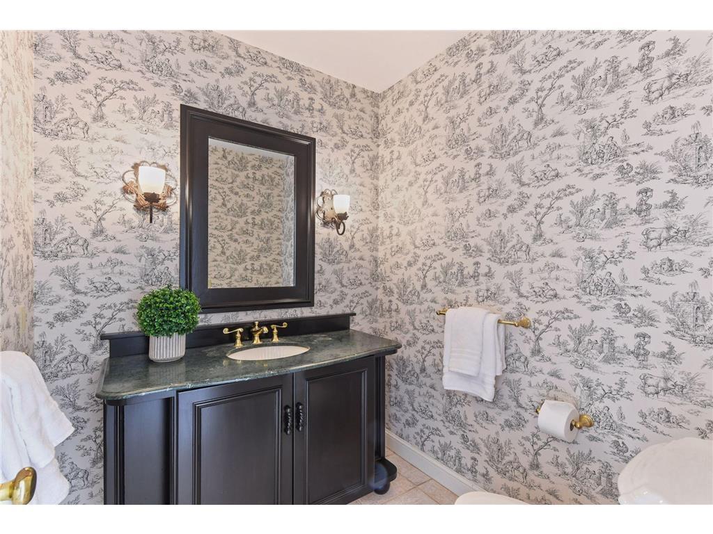6321 Interlachen Boulevard, Edina, Minnesota image 43