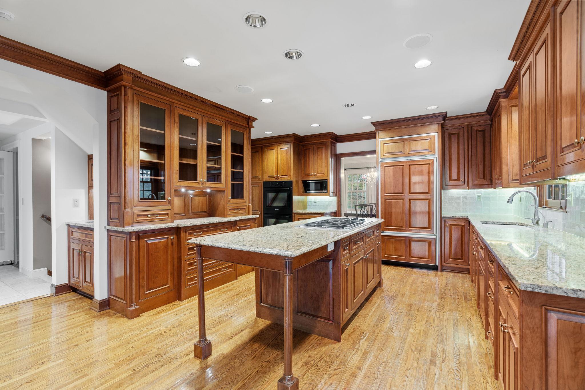 6321 Interlachen Boulevard, Edina, Minnesota image 21