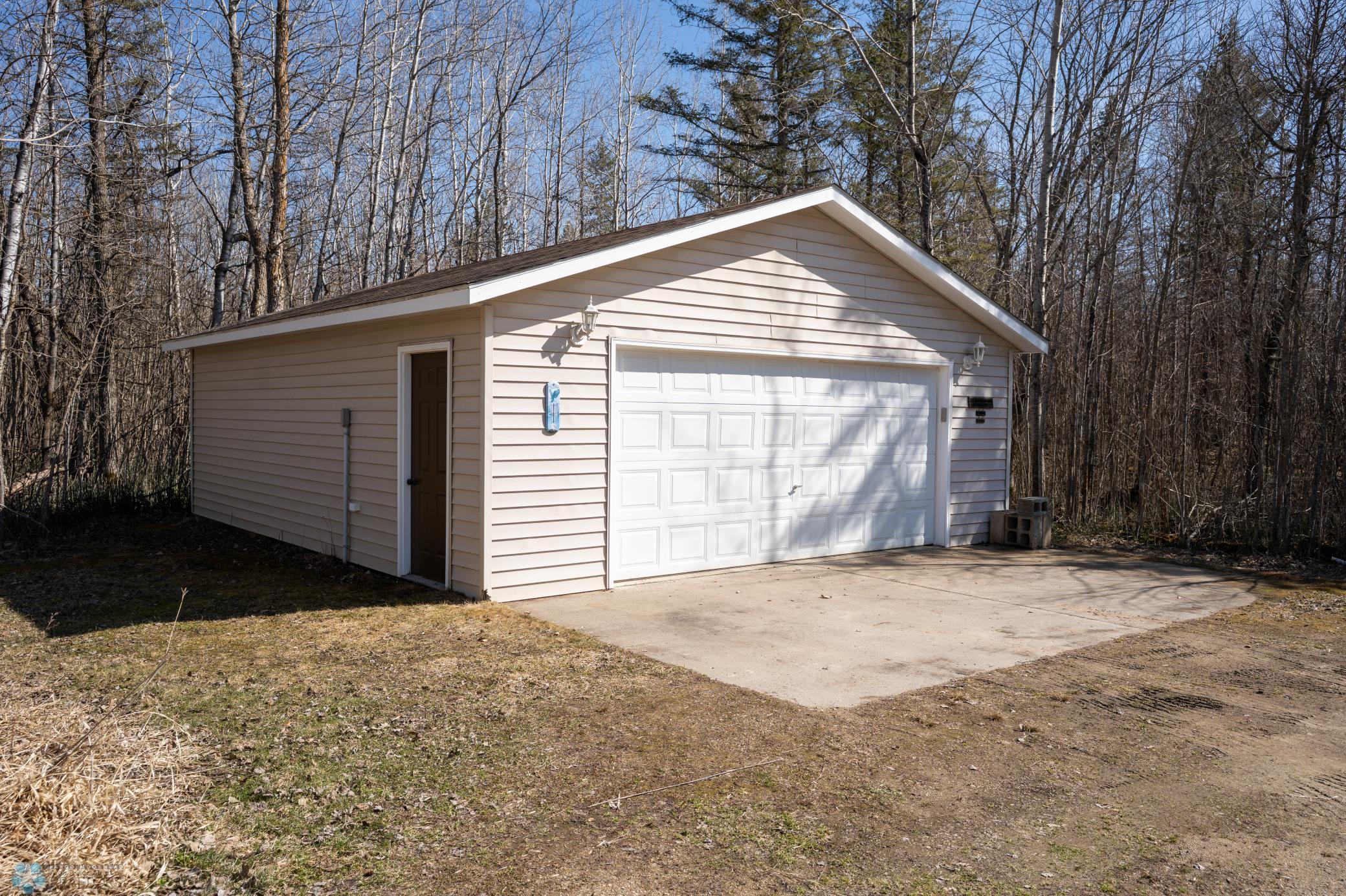 33489 Strawberry Drive, Ogema, Minnesota image 33