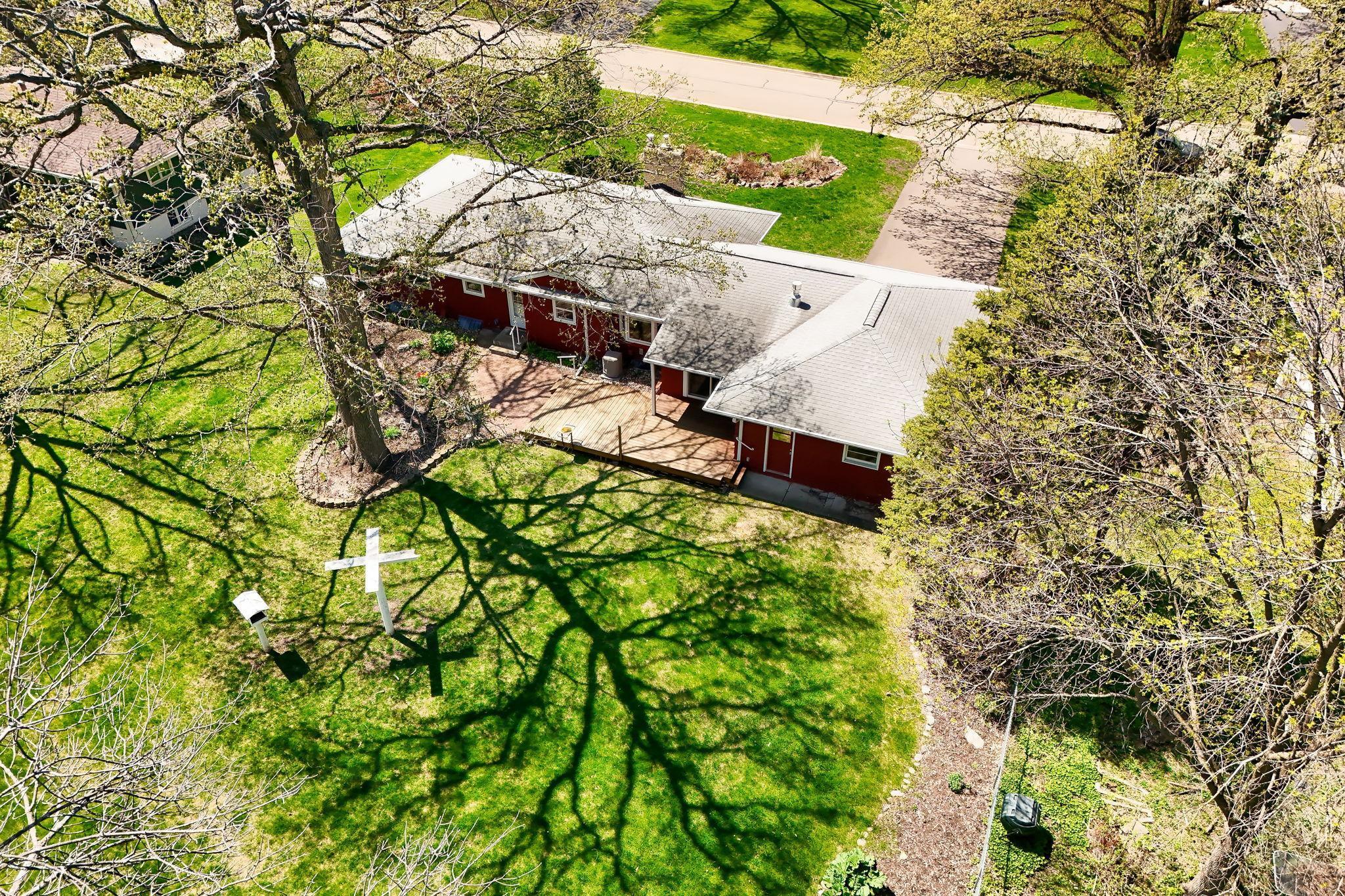 720 Kingsview Lane, Plymouth, Minnesota image 49