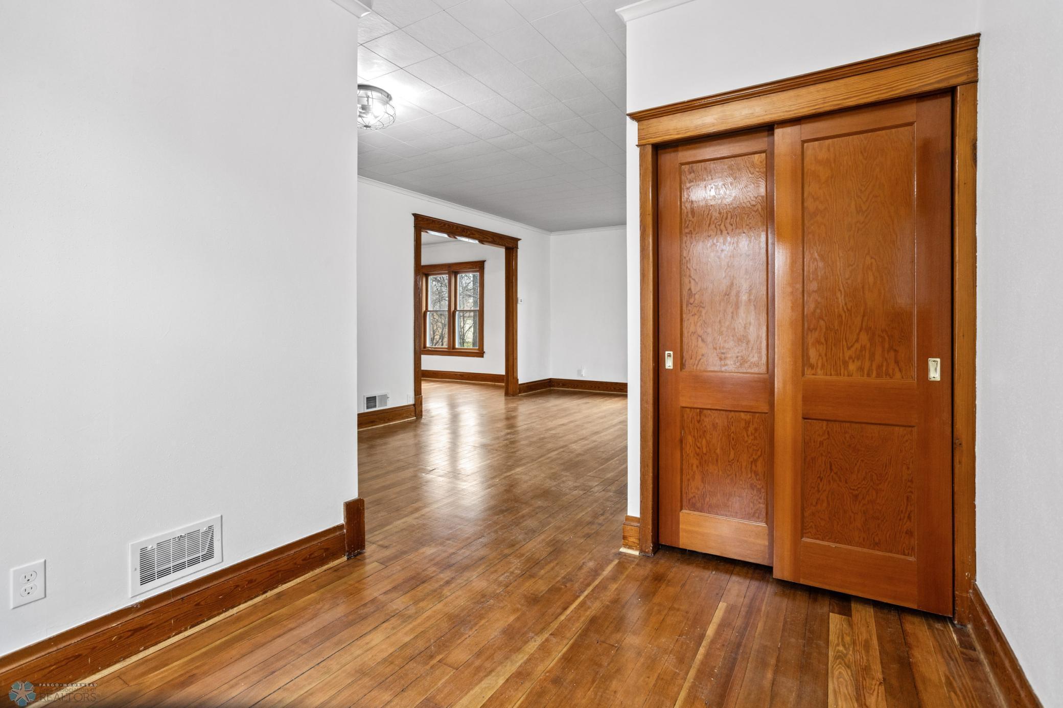 1005 Lenham Avenue, Cooperstown, North Dakota image 12
