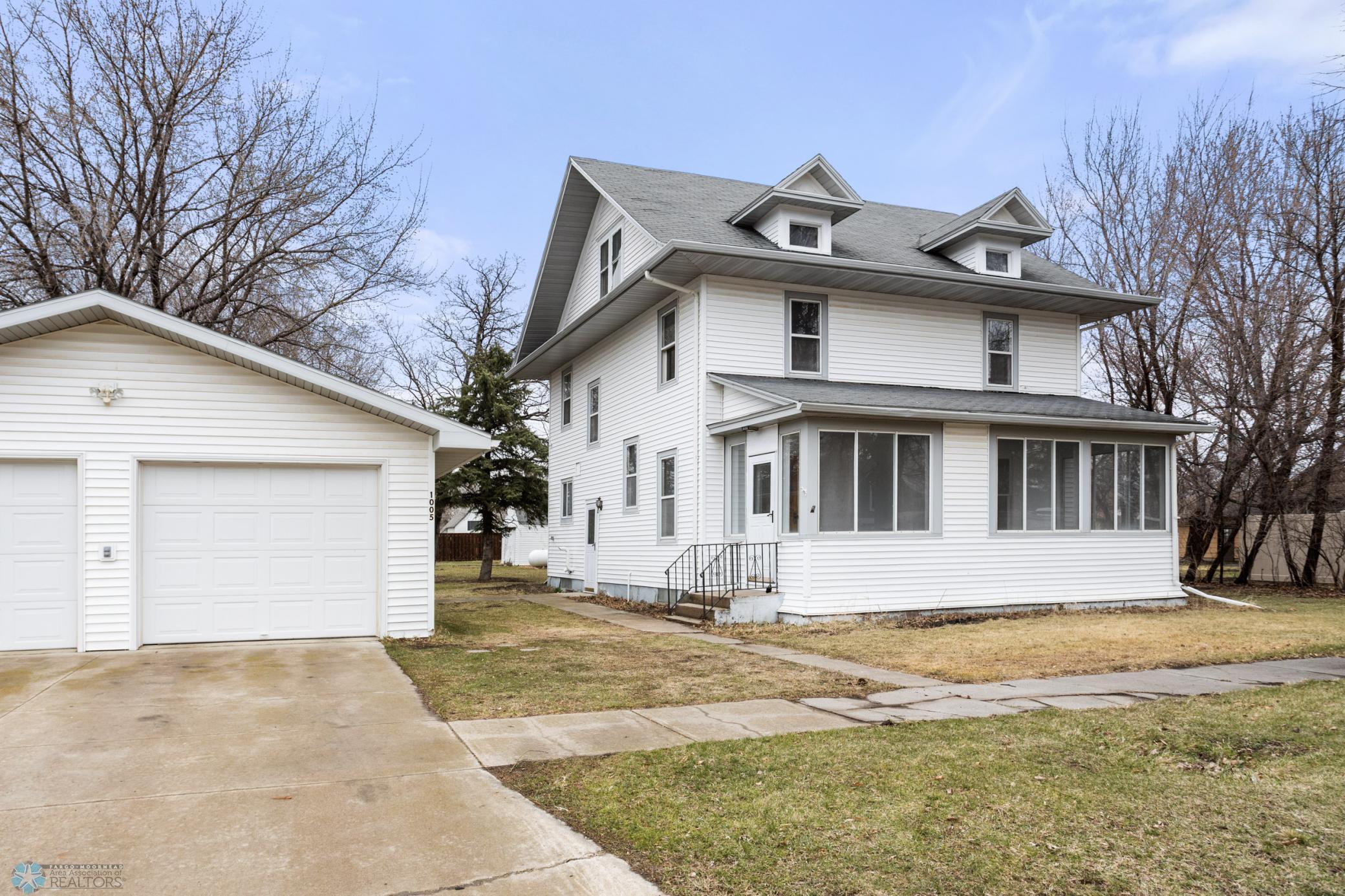 1005 Lenham Avenue, Cooperstown, North Dakota image 4