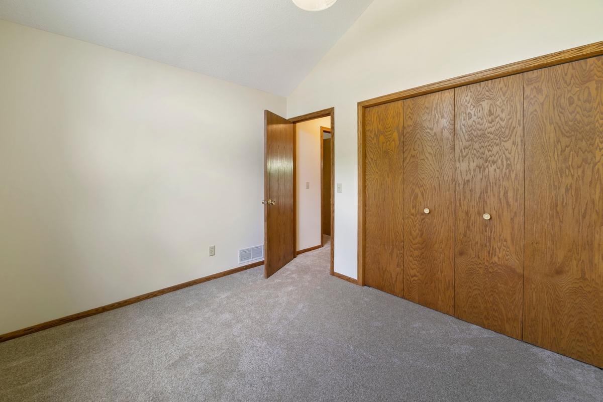 706 Schubert Drive, Buffalo, Minnesota image 10