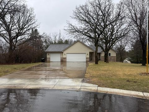 Homes For Sale - 17200 Tungsten Street<br/> Anoka, MN 55303