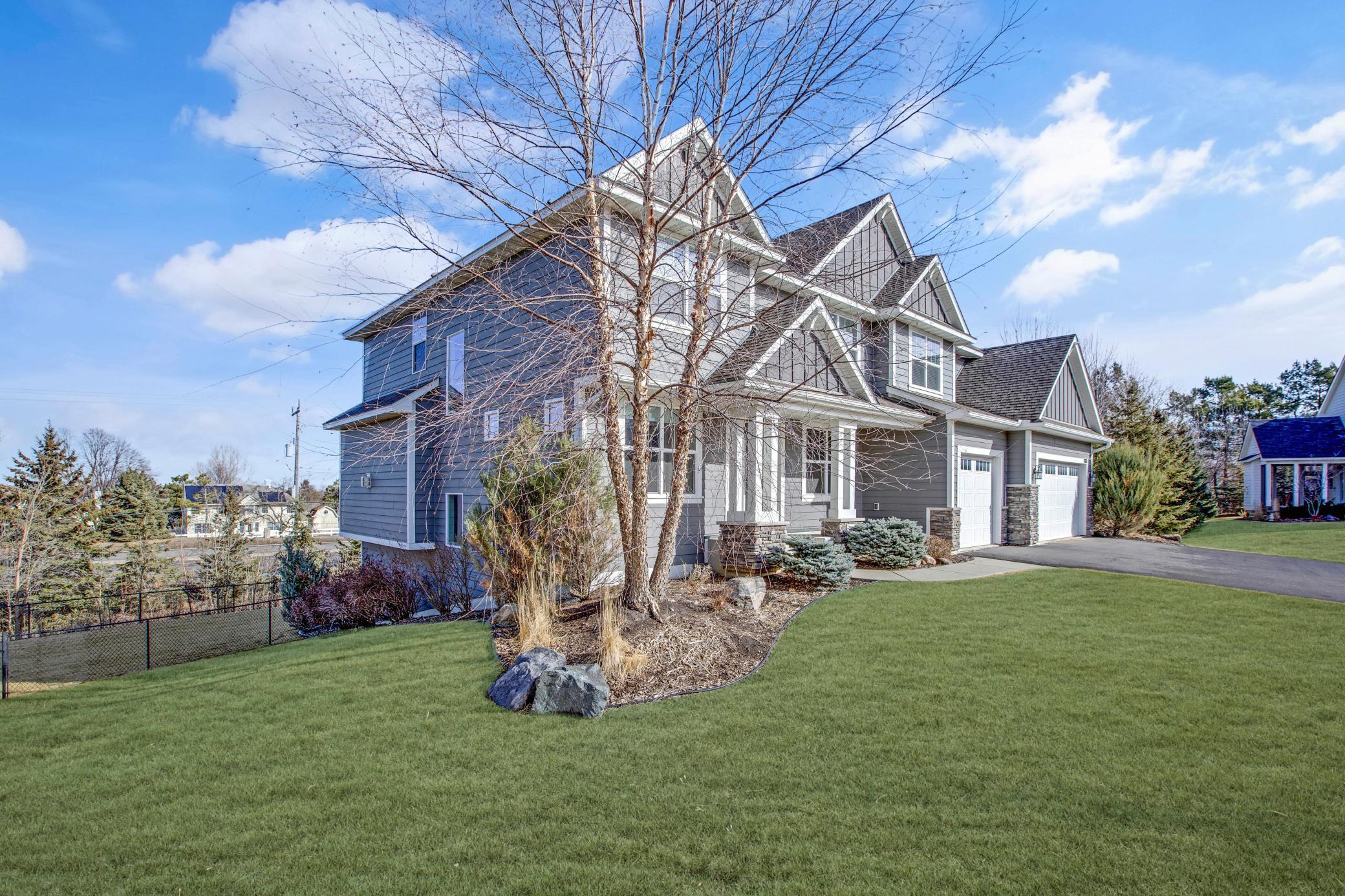 9080 Princeton Circle, Woodbury, Minnesota image 2