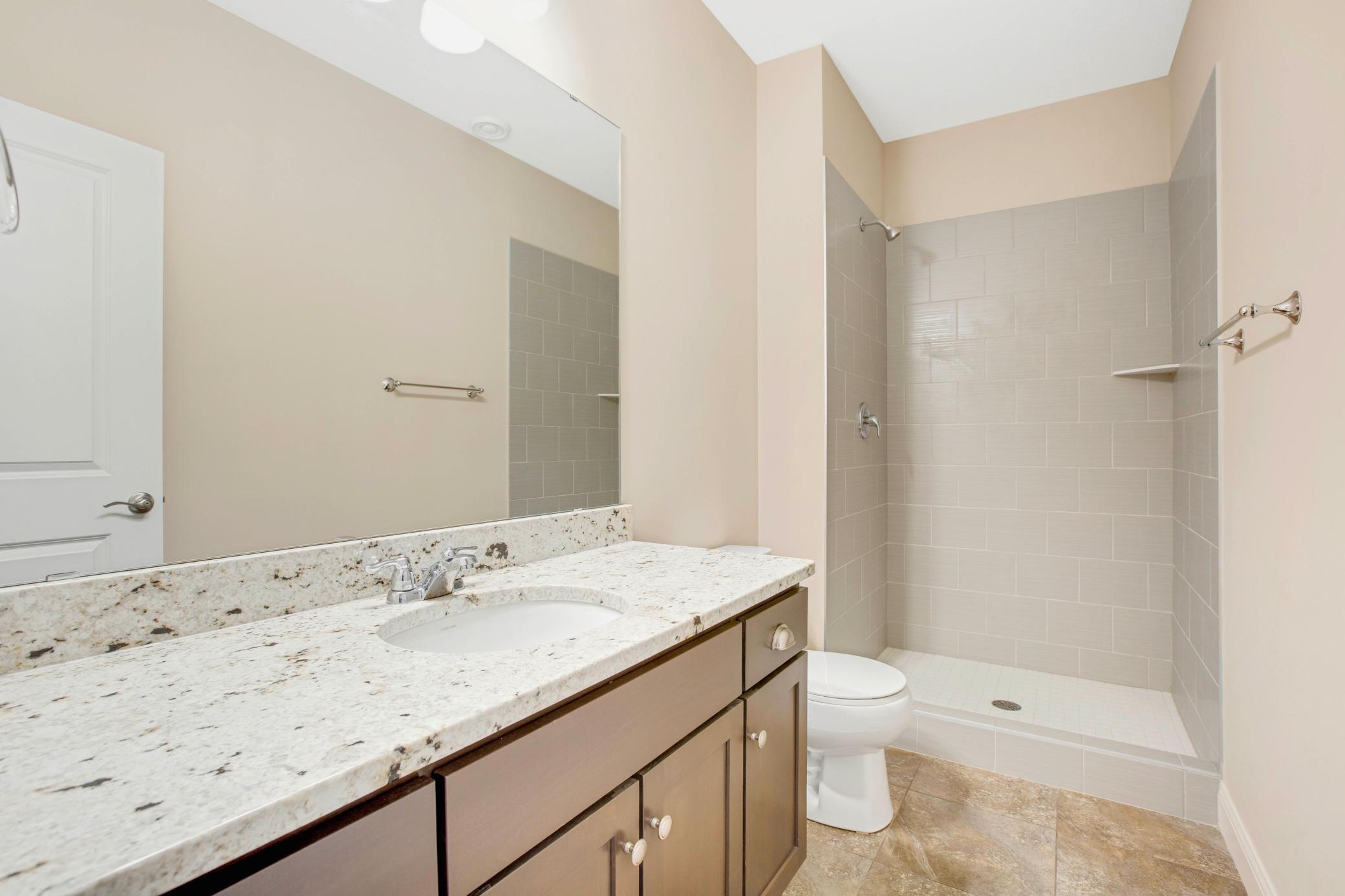 9080 Princeton Circle, Woodbury, Minnesota image 43
