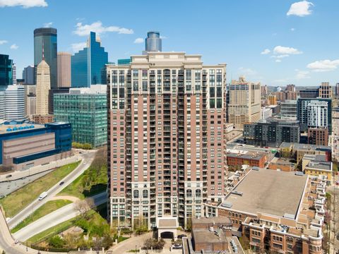 Condo For Sale - 500 E Grant Street<br/> Minneapolis, MN 55404