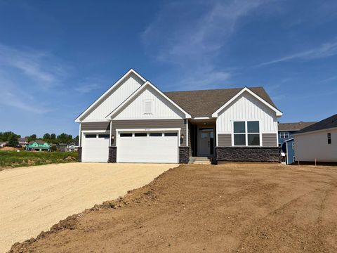 Homes For Sale - 4957 Noble Lane<br/> Olmsted County, Rochester, MN 55901