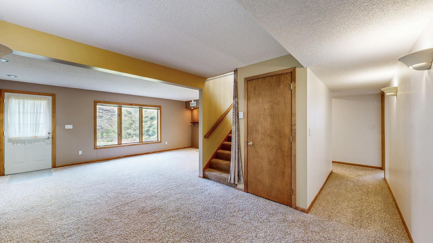 928 Rocky Creek Drive, Rochester, Minnesota image 35