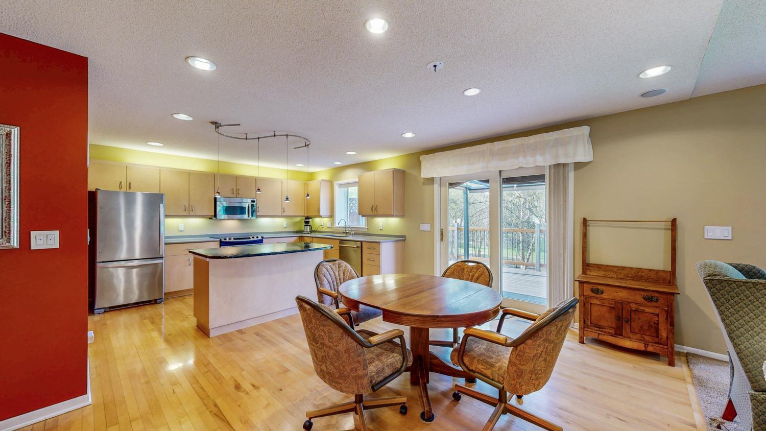 928 Rocky Creek Drive, Rochester, Minnesota image 11