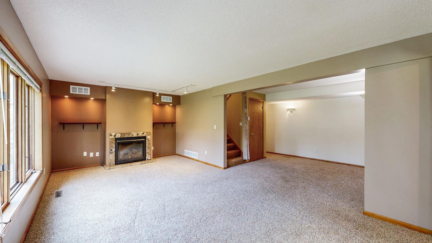 928 Rocky Creek Drive, Rochester, Minnesota image 32