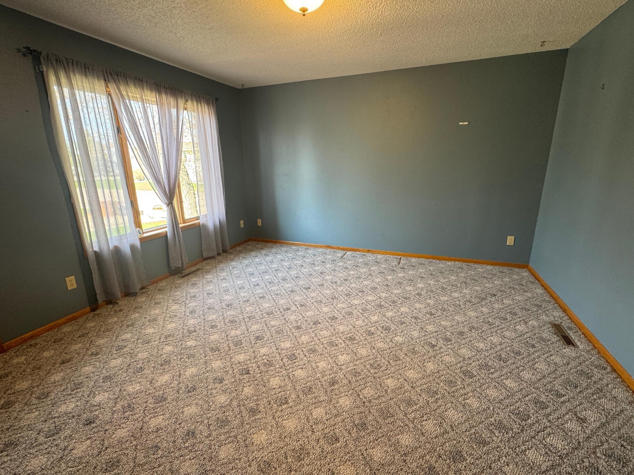 710 8th Avenue, Dilworth, Minnesota image 11