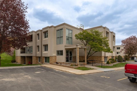 Condo For Sale - 535 19th Street<br/> Olmsted County, Rochester, MN 55901