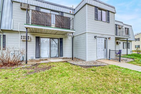 Condo For Sale - 3407 Cherry Lane<br/> Fargo, ND 58102
