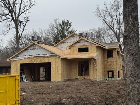 Homes For Sale - 805 9th Avenue<br/> Anoka, MN 55303