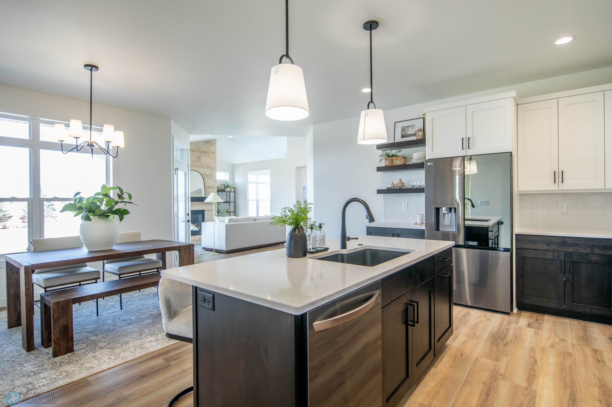 West Fargo, North Dakota 58078, United States, 2 Bedrooms Bedrooms, ,2 BathroomsBathrooms,Residential,Active,201154