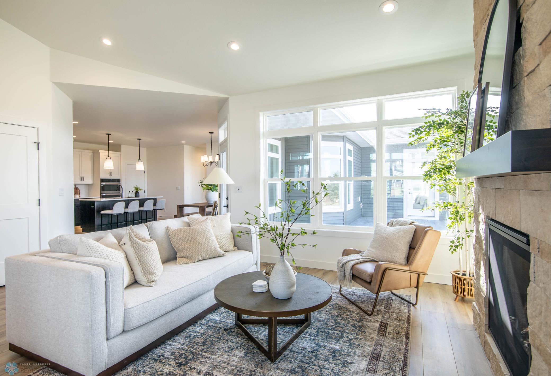 West Fargo, North Dakota 58078, United States, 2 Bedrooms Bedrooms, ,2 BathroomsBathrooms,Residential,Active,201154