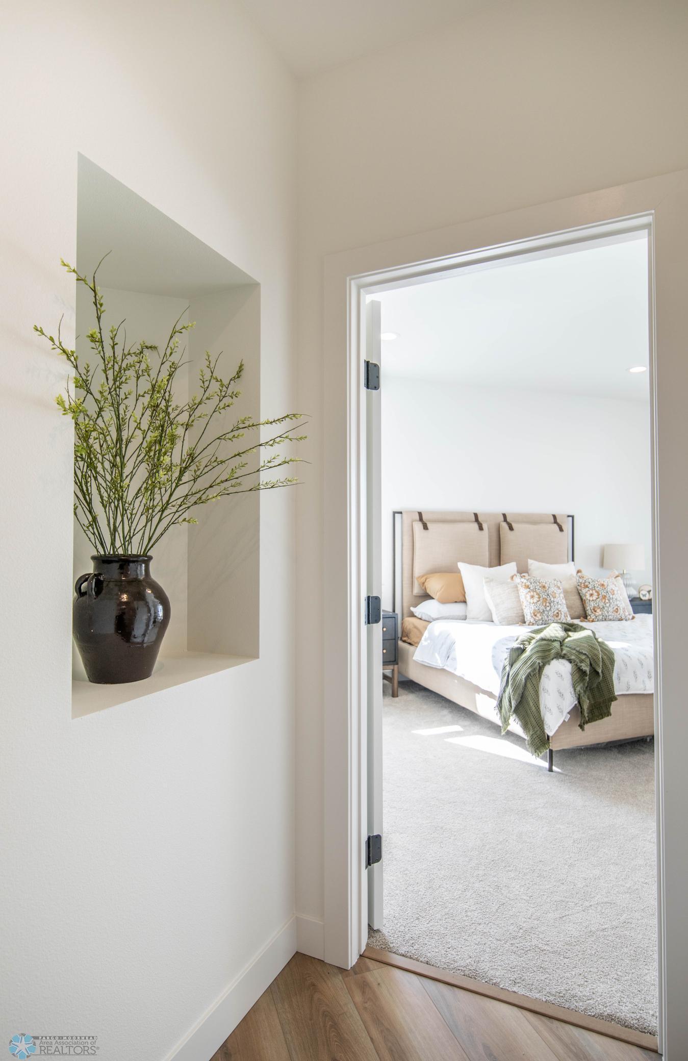 West Fargo, North Dakota 58078, United States, 2 Bedrooms Bedrooms, ,2 BathroomsBathrooms,Residential,Active,201154