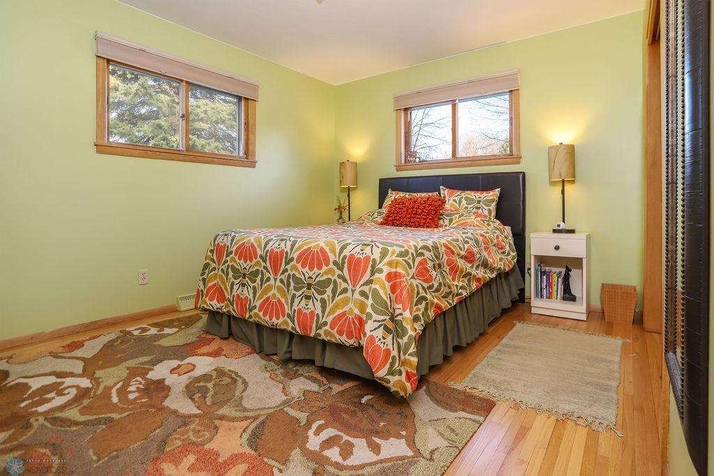 1102 River Drive, Moorhead, Minnesota image 13