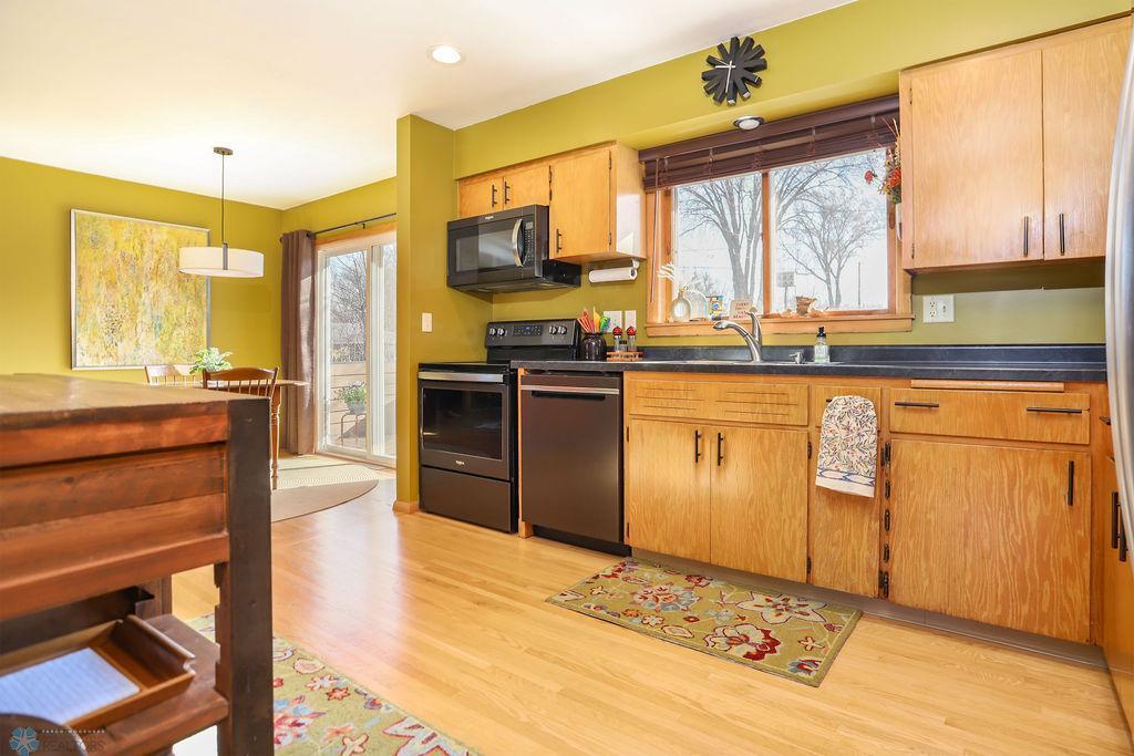 1102 River Drive, Moorhead, Minnesota image 11