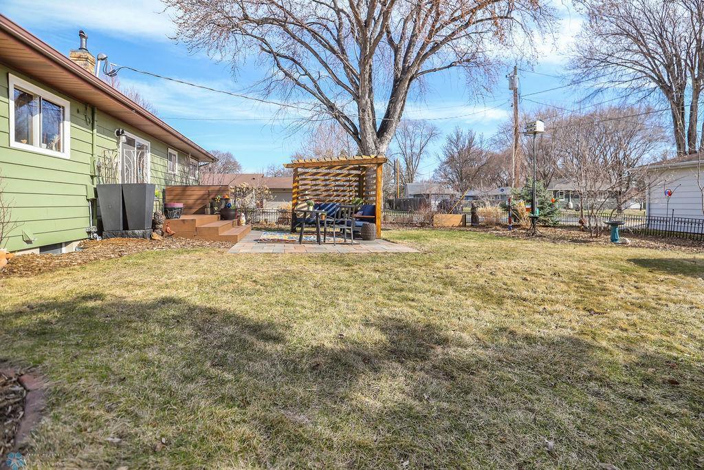 1102 River Drive, Moorhead, Minnesota image 32