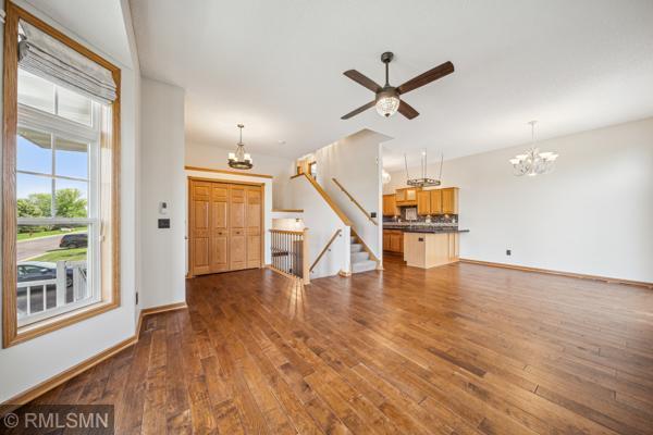 20675 Hampshire Way, Lakeville, Minnesota image 2