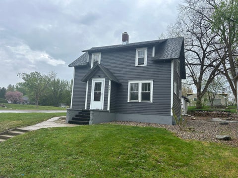Homes For Sale - 944 N Rosemary Avenue<br/> Otter Tail County, Fergus Falls, MN 56537