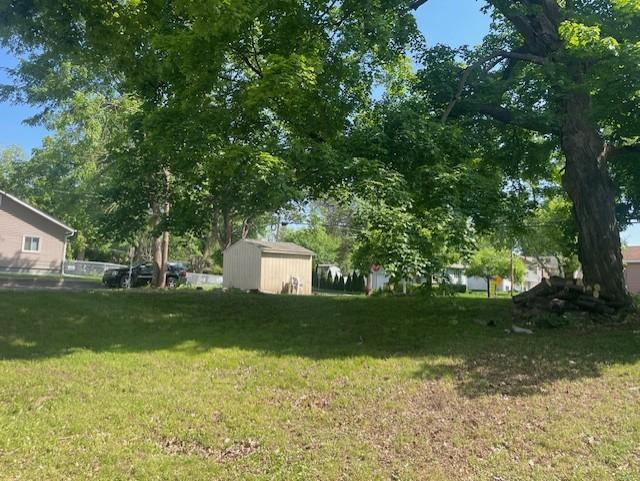 1689 Canary Lane, Mound, Minnesota image 8