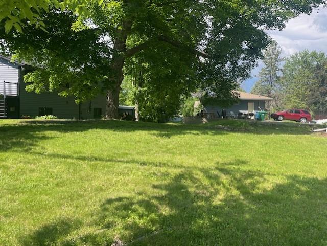 1689 Canary Lane, Mound, Minnesota image 1