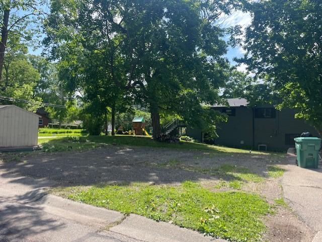 1689 Canary Lane, Mound, Minnesota image 6