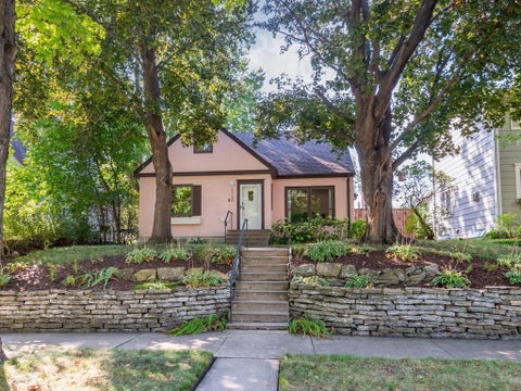Homes For Sale - 1750 Field Avenue<br/> Saint Paul, MN 55116