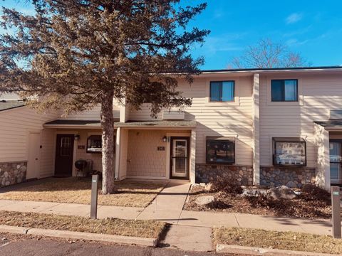 Townhouse For Sale - 8318 Tuxedo Road<br/> Onamia, MN 56359