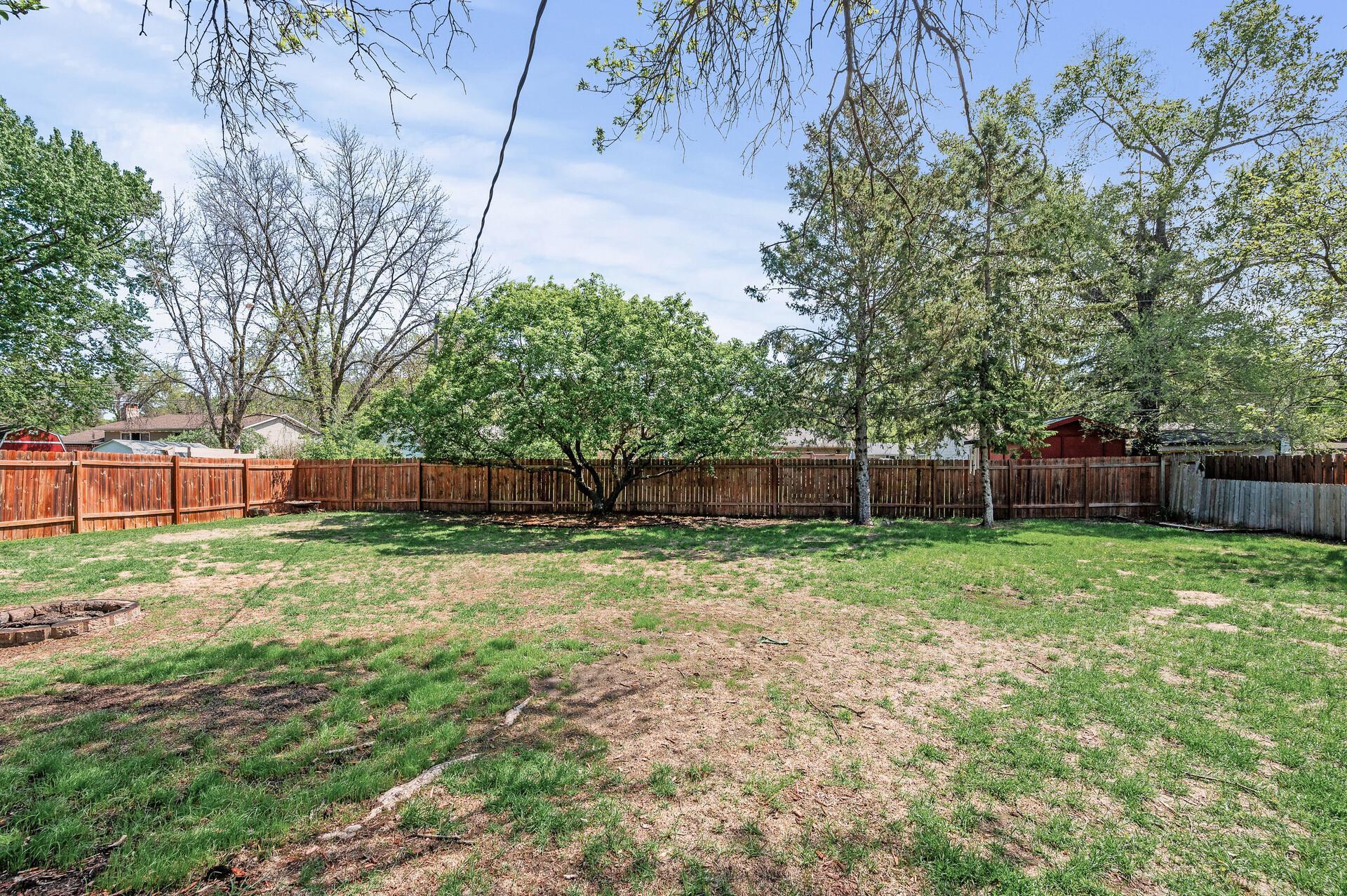 10817 Crooked Lake Boulevard, Minneapolis, Minnesota image 28