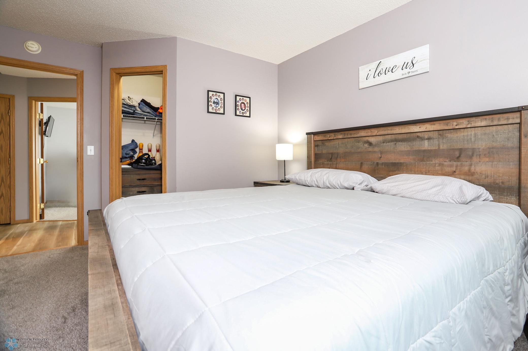 Fargo, North Dakota 58103, United States, 4 Bedrooms Bedrooms, ,2 BathroomsBathrooms,Residential,Active,152520