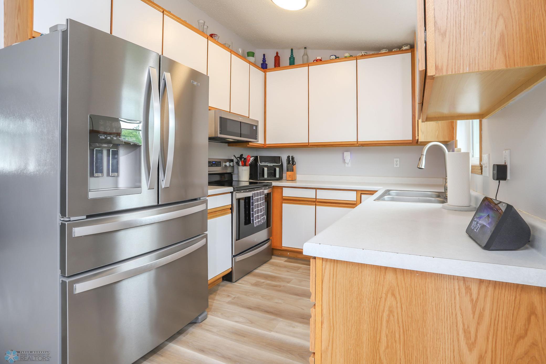 Fargo, North Dakota 58103, United States, 4 Bedrooms Bedrooms, ,2 BathroomsBathrooms,Residential,Active,152520