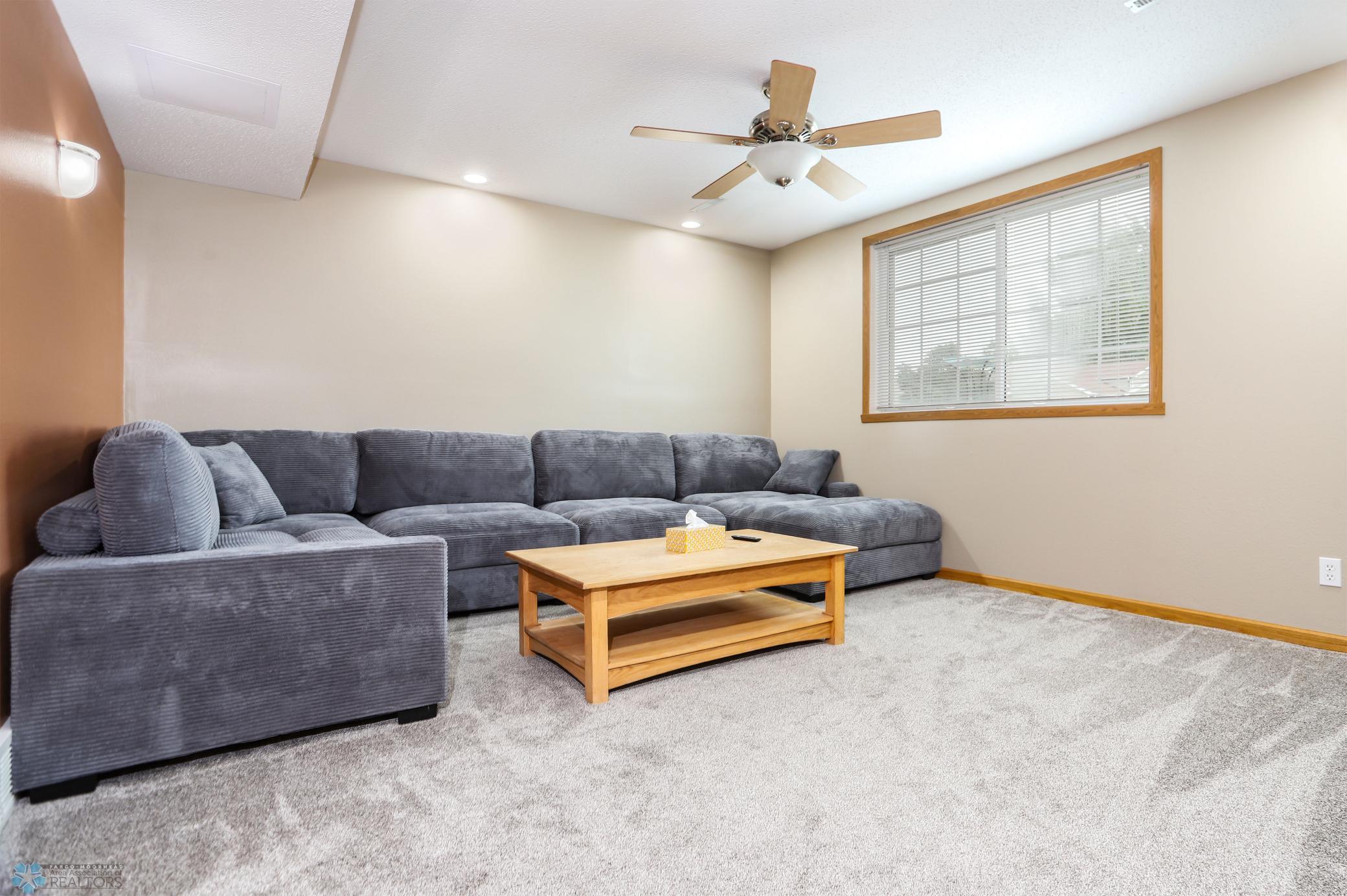 Fargo, North Dakota 58103, United States, 4 Bedrooms Bedrooms, ,2 BathroomsBathrooms,Residential,Active,152520