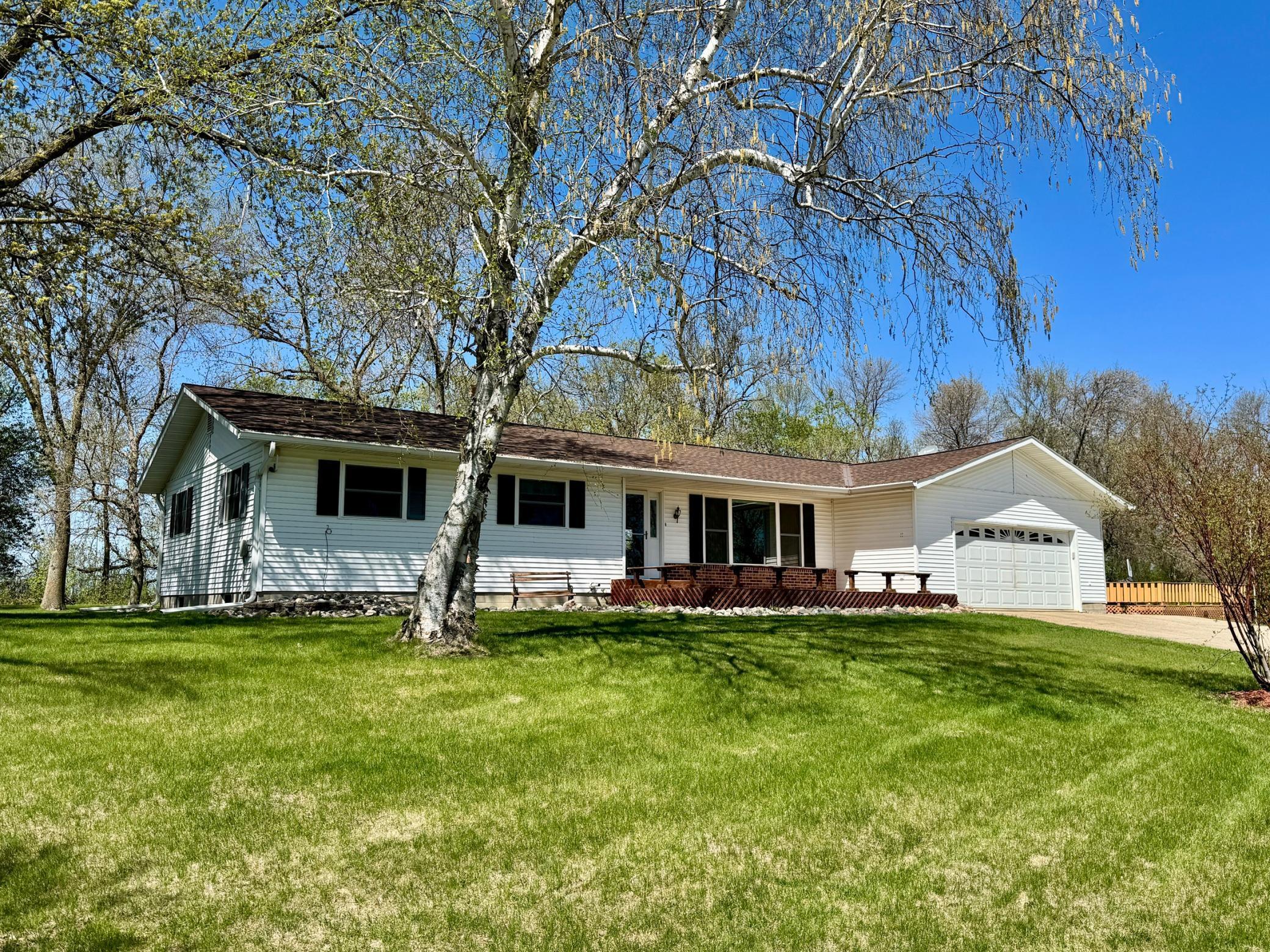 1001 1st Avenue, Pelican Rapids, Minnesota image 2