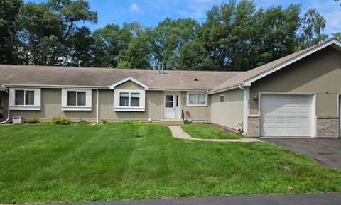 Homes For Sale - 2222 Spruce Drive<br/> Brainerd, MN 56401