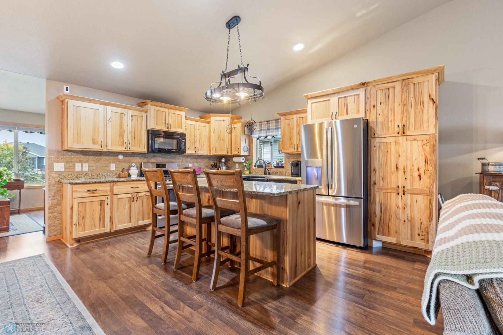 216 30 Avenue, West Fargo, North Dakota image 13